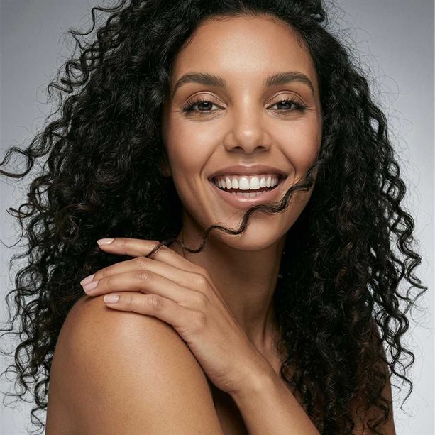 Advance Techniques Fabulous Curls Kıvırcık Saçlar İçin Şampuan 400ml